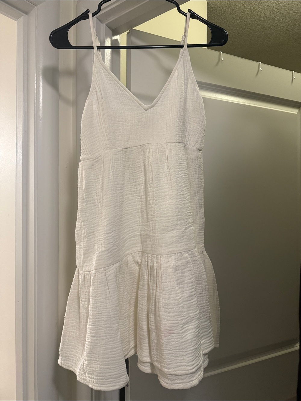 Billabong White Textured Tiered Mini Dress